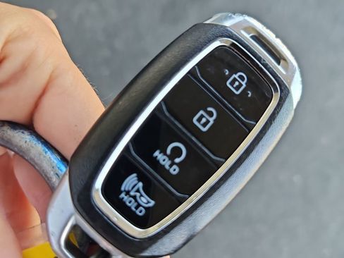 Used 2023 Hyundai Kona SEL image 35