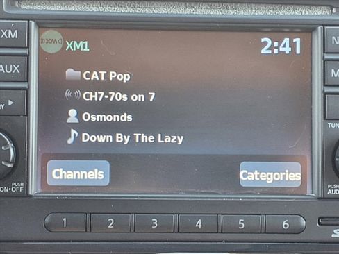 Used 2014 Nissan Juke SL image 13