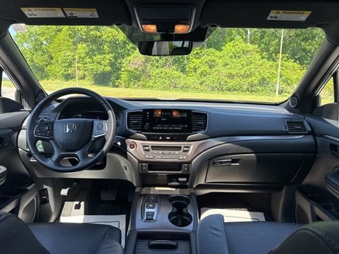 Used 2023 Honda Passport EX-L image 12