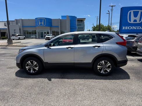 Used 2018 Honda CR-V LX image 2