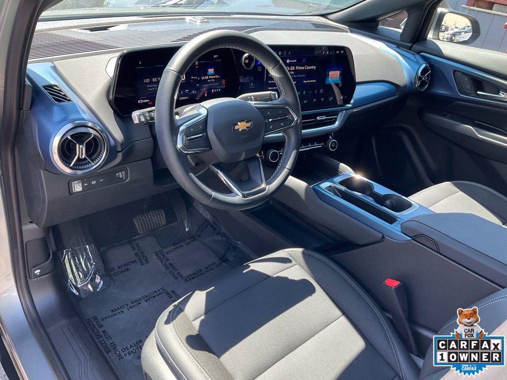 Used 2024 Chevrolet Equinox EV LT FWD image 6