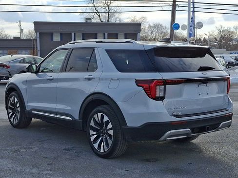 Certified 2025 Ford Explorer Platinum w/ LUX Leather Package image 4