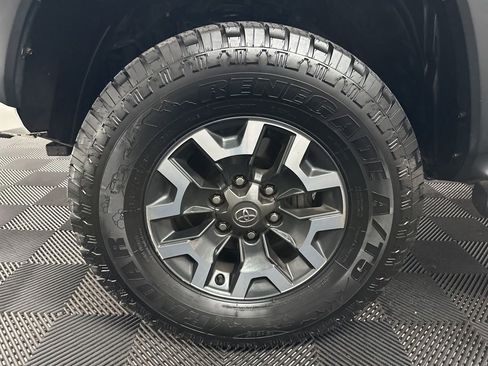 Used 2023 Toyota Tacoma TRD Off-Road w/ Black Out Package (TMS) image 36