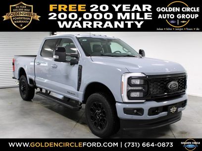 New 2026 Ford F250 Lariat w/ Black Appearance Package