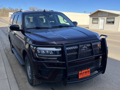 Used 2024 Ford Expedition Max XL image 4