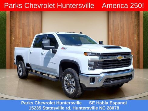 New 2026 Chevrolet Silverado 2500 LT w/ Safety Package AWD/4WD image 1