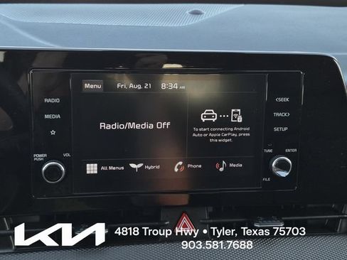 Certified 2025 Kia Sportage LX FWD image 30