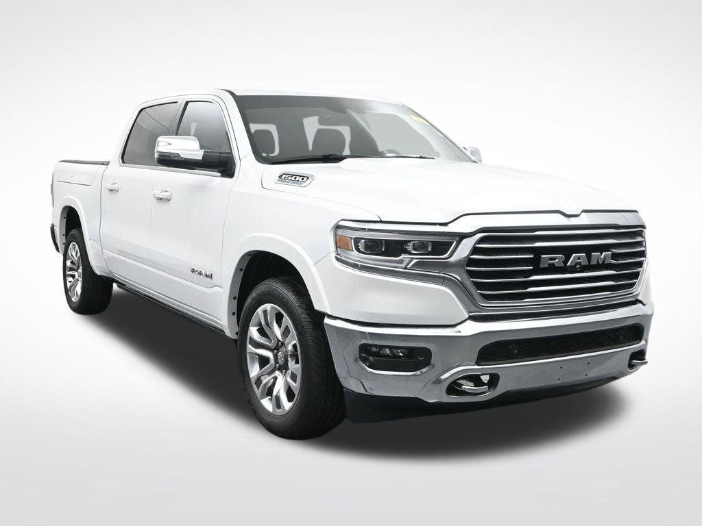 Used 2023 RAM 1500 Limited AWD/4WD image 3