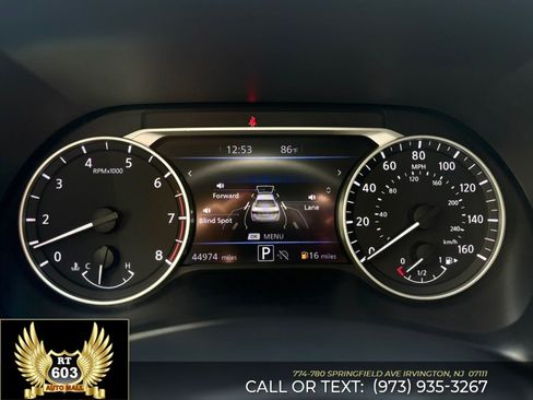 Used 2024 Nissan Sentra SV FWD image 19