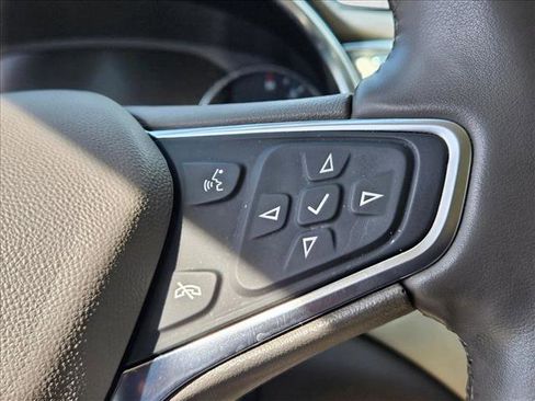 Used 2024 Chevrolet Malibu LT image 12