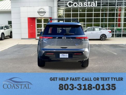 New 2026 Nissan Pathfinder SV image 14