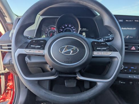 Certified 2023 Hyundai Elantra SEL w/ Cargo Package FWD image 29
