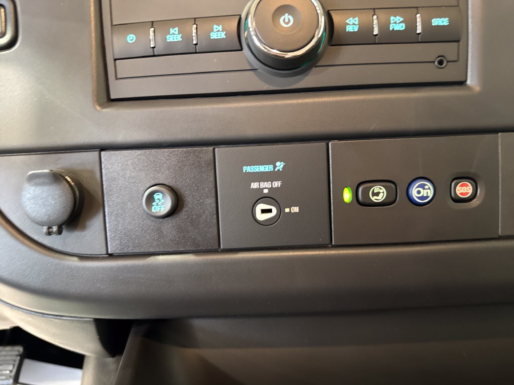 New 2025 Chevrolet Express 2500 w/ Driver Convenience Package RWD image 17