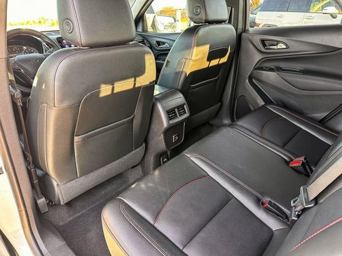 Used 2024 Chevrolet Equinox RS w/ RS Leather Package image 31