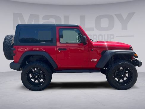 Used 2019 Jeep Wrangler Sport AWD/4WD image 6
