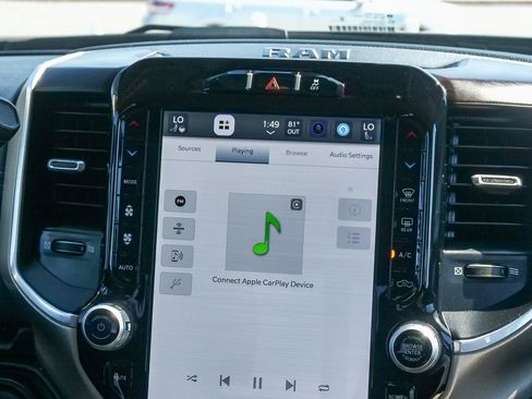 Used 2024 RAM 2500 Laramie image 13