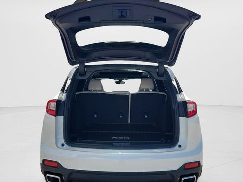 New 2026 Acura RDX SH-AWD image 9