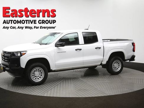 Used 2024 Chevrolet Colorado W/T w/ Technology Package RWD image 57