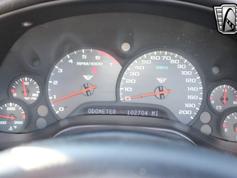 Used 1998 Chevrolet Corvette Convertible image 24