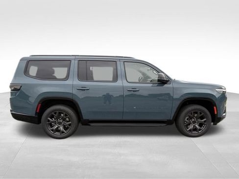 New 2026 Jeep Grand Wagoneer Limited w/ 8-Passenger Seating Package AWD/4WD image 21