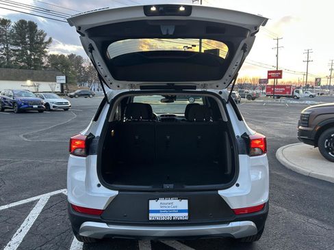 Used 2021 Chevrolet TrailBlazer LT w/ Convenience Package image 6