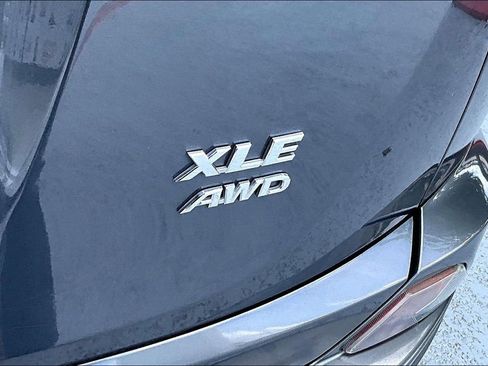 Used 2016 Toyota RAV4 XLE AWD/4WD image 24