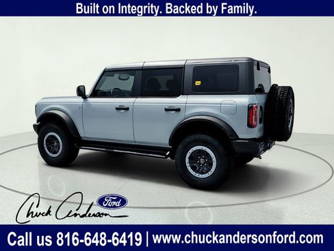 New 2026 Ford Bronco Outer Banks w/ Sasquatch Package AWD/4WD image 5