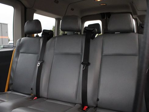 Used 2017 Ford Transit 350 XL RWD image 18
