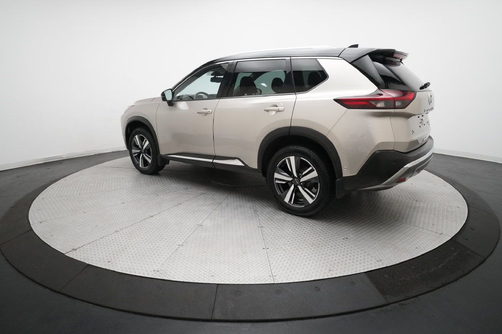 Used 2021 Nissan Rogue Platinum AWD/4WD image 31