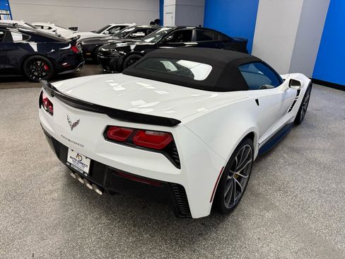 Used 2019 Chevrolet Corvette Grand Sport w/ Z07 Performance Package RWD image 29