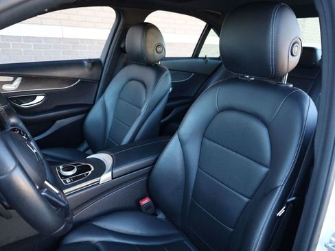 Used 2020 Mercedes-Benz C 300 4MATIC Sedan image 12