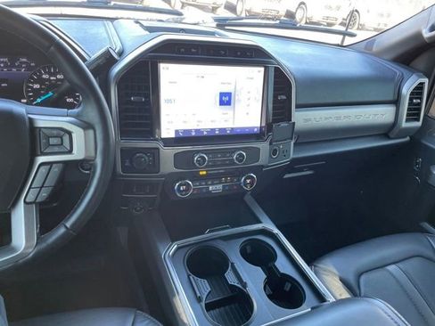 Used 2022 Ford F250 Platinum w/ FX4 Off-Road Package image 18