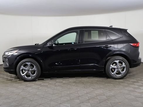 Used 2024 Ford Escape ST-Line w/ Tech Pack #1 AWD/4WD image 17