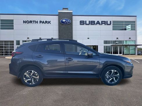 Certified 2024 Subaru Crosstrek 2.0i Premium image 2
