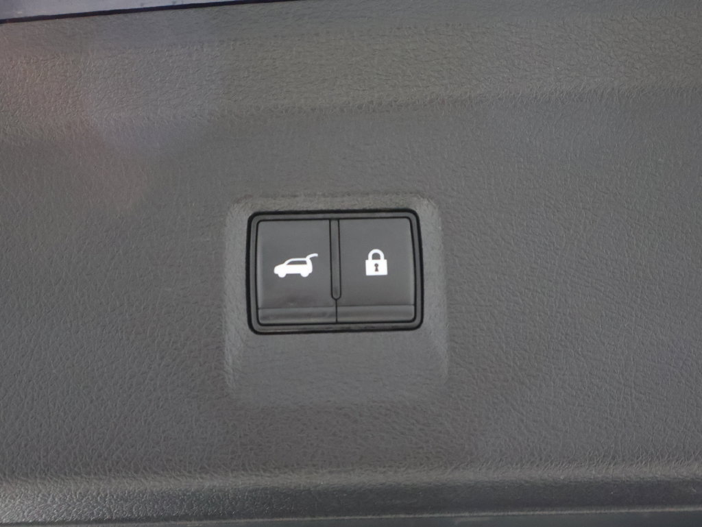 Used 2023 INFINITI QX60 Luxe AWD/4WD image 25