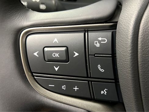 New 2026 Lexus UX 300h AWD image 12