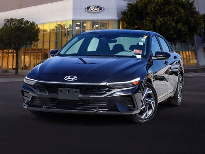 Used 2025 Hyundai Elantra Sport
