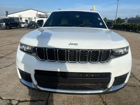 Used 2024 Jeep Grand Cherokee L Limited RWD image 5