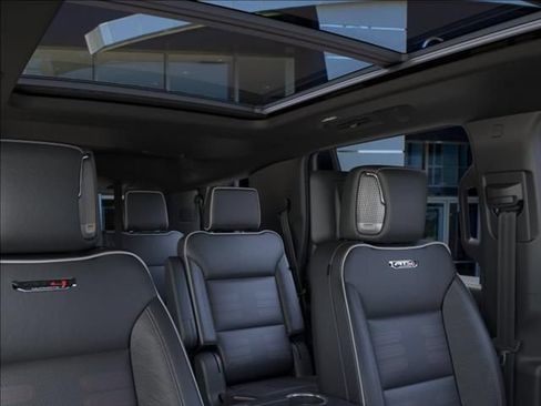 New 2026 GMC Yukon AT4 Ultimate AWD/4WD image 24