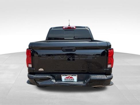 Used 2024 Chevrolet Colorado Z71 w/ Z71 Convenience Package 2 AWD/4WD image 10