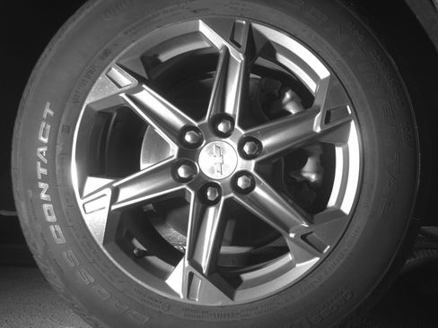Used 2025 Chevrolet Blazer LT FWD image 13