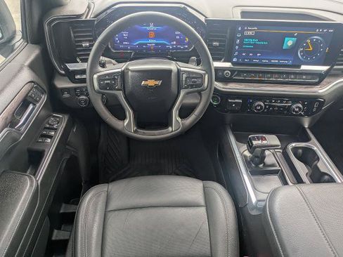 Certified 2024 Chevrolet Silverado 1500 LTZ AWD/4WD image 16