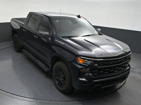 Used 2023 Chevrolet Silverado 1500 Custom RWD image 21