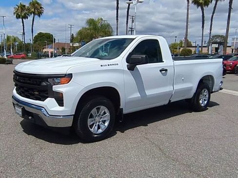 Used 2022 Chevrolet Silverado 1500 W/T RWD image 4