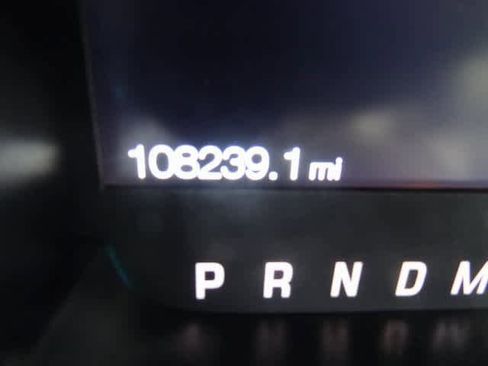 Used 2013 Ford F150 XLT w/ XLT Chrome Pkg image 9