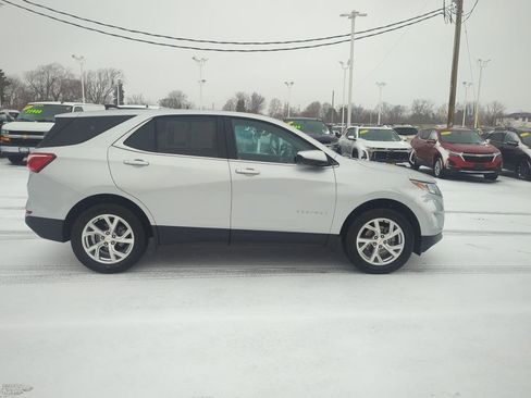 Certified 2021 Chevrolet Equinox LT image 11