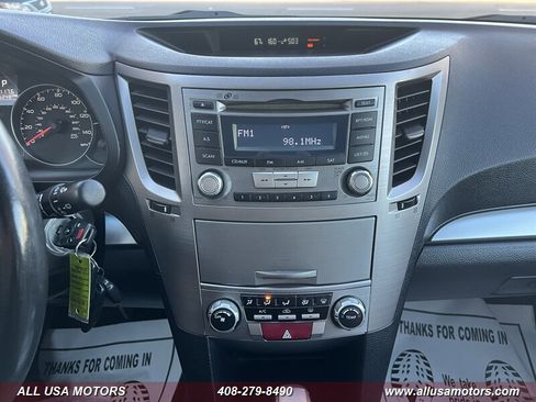 Used 2013 Subaru Outback 2.5i Premium w/ All-Weather Pkg image 30
