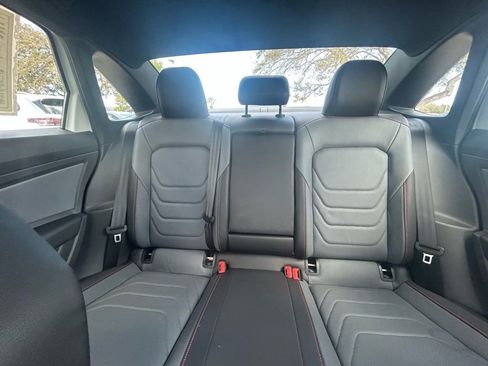 Certified 2025 Volkswagen Jetta GLI Autobahn image 15