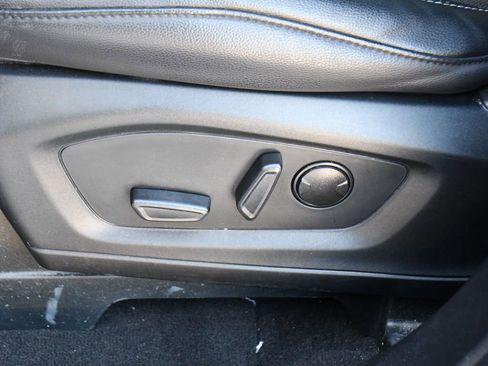 Used 2023 Ford Explorer Limited w/ Equipment Group 301A image 14