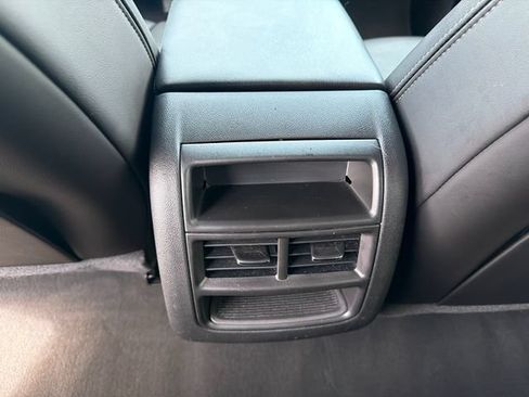 Used 2021 Cadillac XT5 Premium Luxury FWD image 21